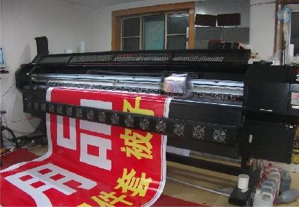 盘州喷绘广告分辨率是多少？